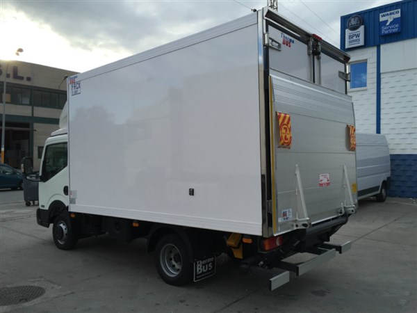 CAMION NT400 FRIGORIFICO (3)