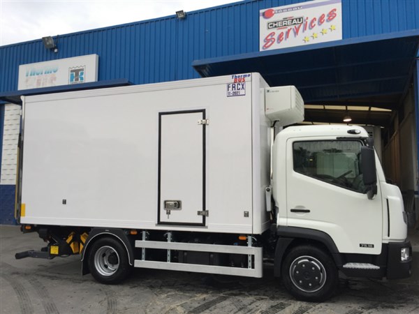 CAMION NT500 CAJON FRIGORIFICO (2)