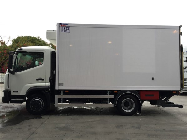 CAMION NT500 CAJON FRIGORIFICO (5)