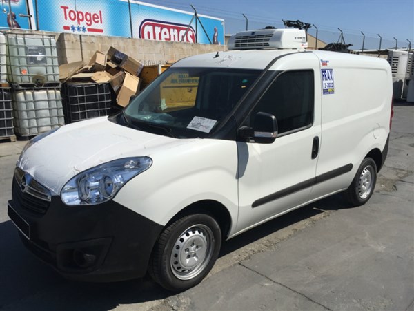 FURGONETA OPEL COMBO ISOTERMO (1)