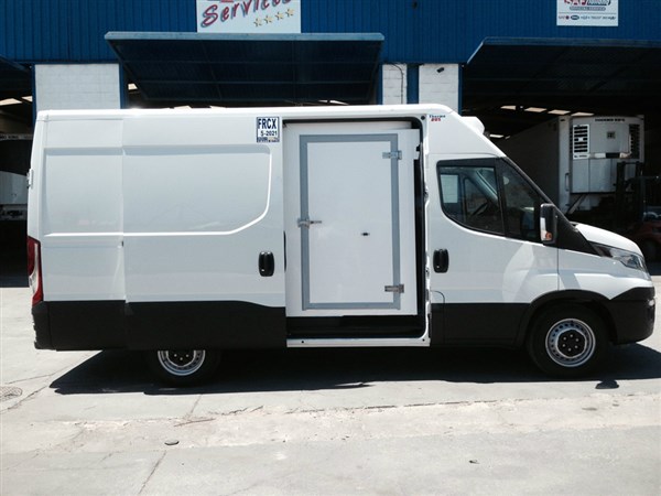 IVECO DAILY 12 M³ FRIGORIFICO CONGELADO (2)