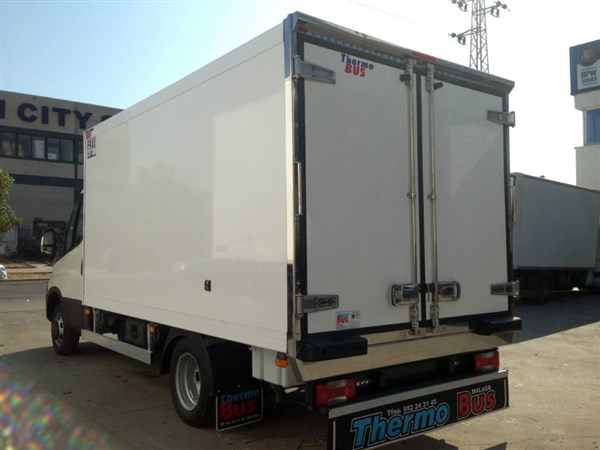 IVECO DAILY CAJON PESCADERO (4)