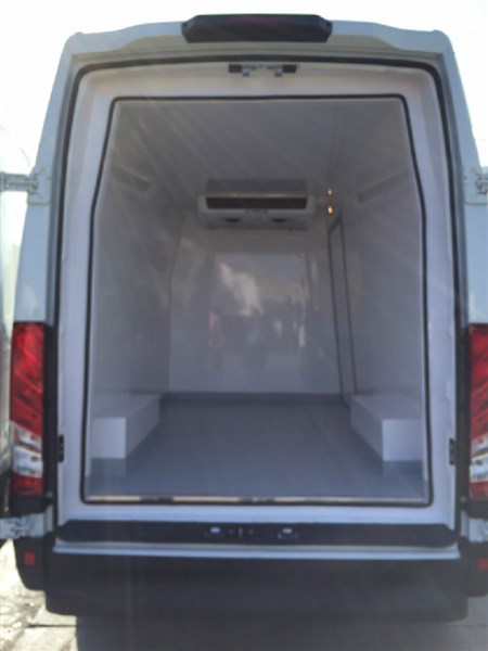 IVECO DAILY 10 M³ FRIGORIFICO CONGELACION (6)