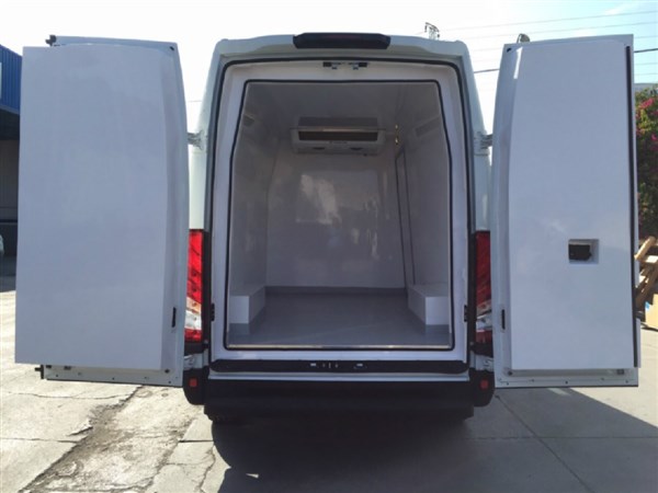 IVECO DAILY 10 M³ FRIGORIFICO CONGELACION