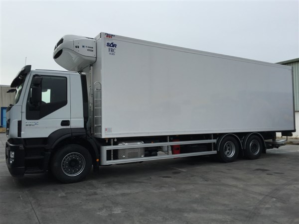 IVECO STRALIS CAJON FRIGORIFICO (1)