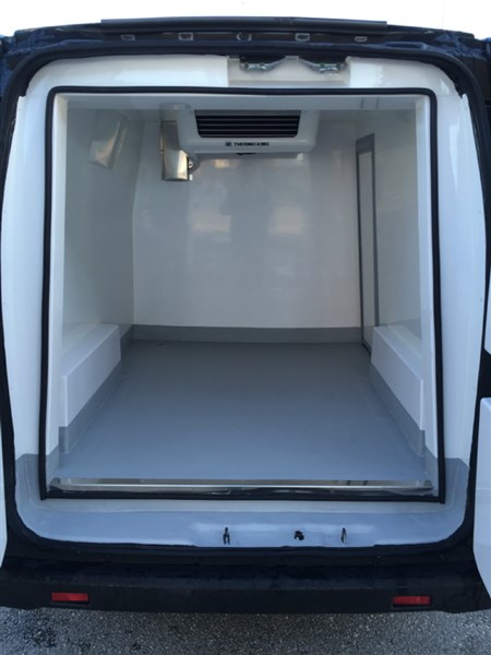 NV200 FRIGORIFICO CONGELACION (5)