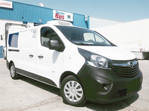 FURGON VIVARO FRIGORIFICO (1)