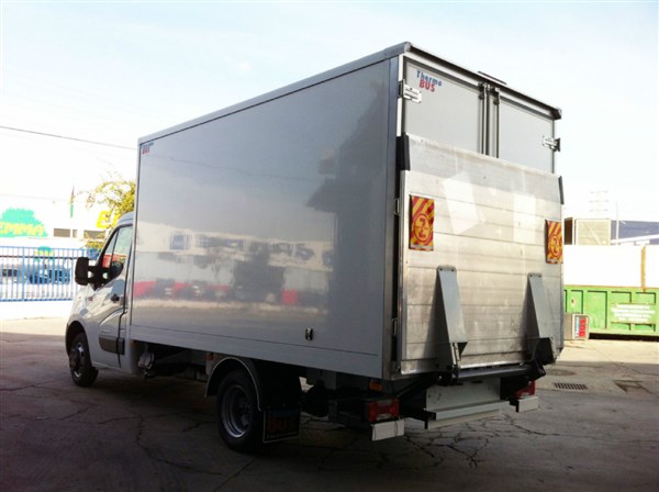 RENAULT MASTER PAQUETERA (2)